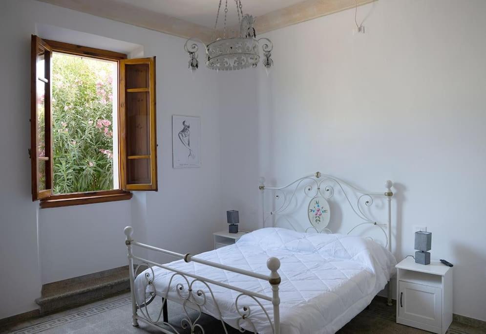 Un Passo Dalle Torri San Gimignano Kültér fotó